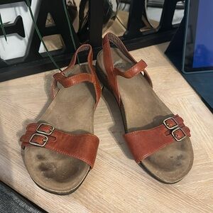 Dansko Rebekah Double Buckle Sandal in Coral Sze 38- 39 or US 8